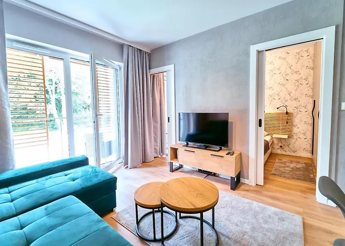 Laguna 17 아파트 폴라니카-즈루이