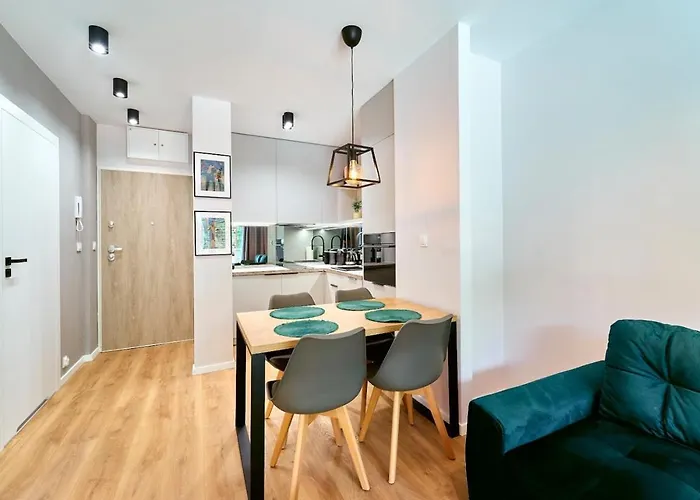 아파트 Laguna 17 폴라니카-즈루이