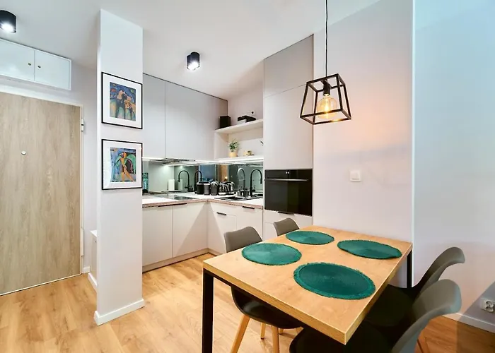 Laguna 17 폴라니카-즈루이